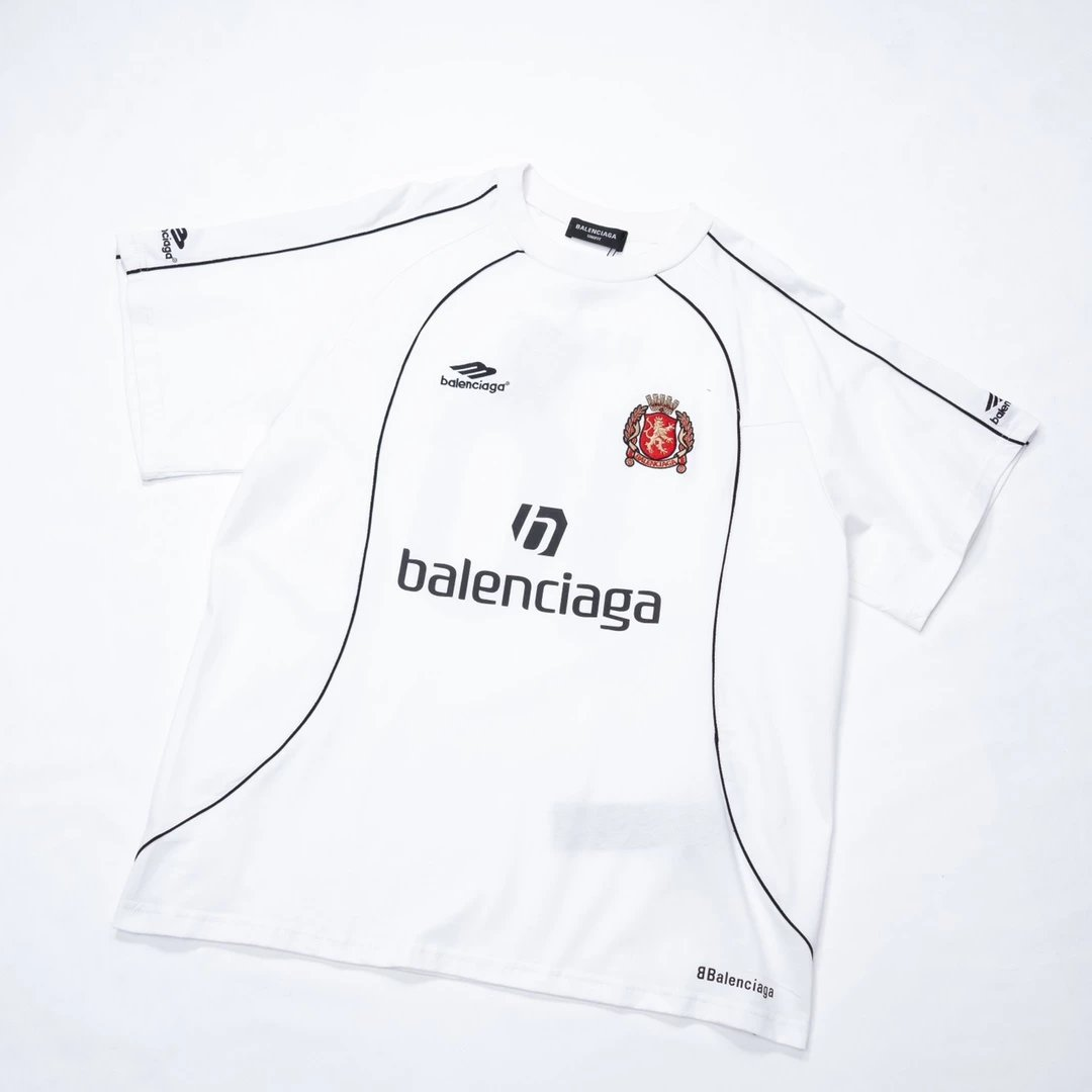 BALENCIAGA X MANCHESTER UNITED FOOTBALL SHIRT